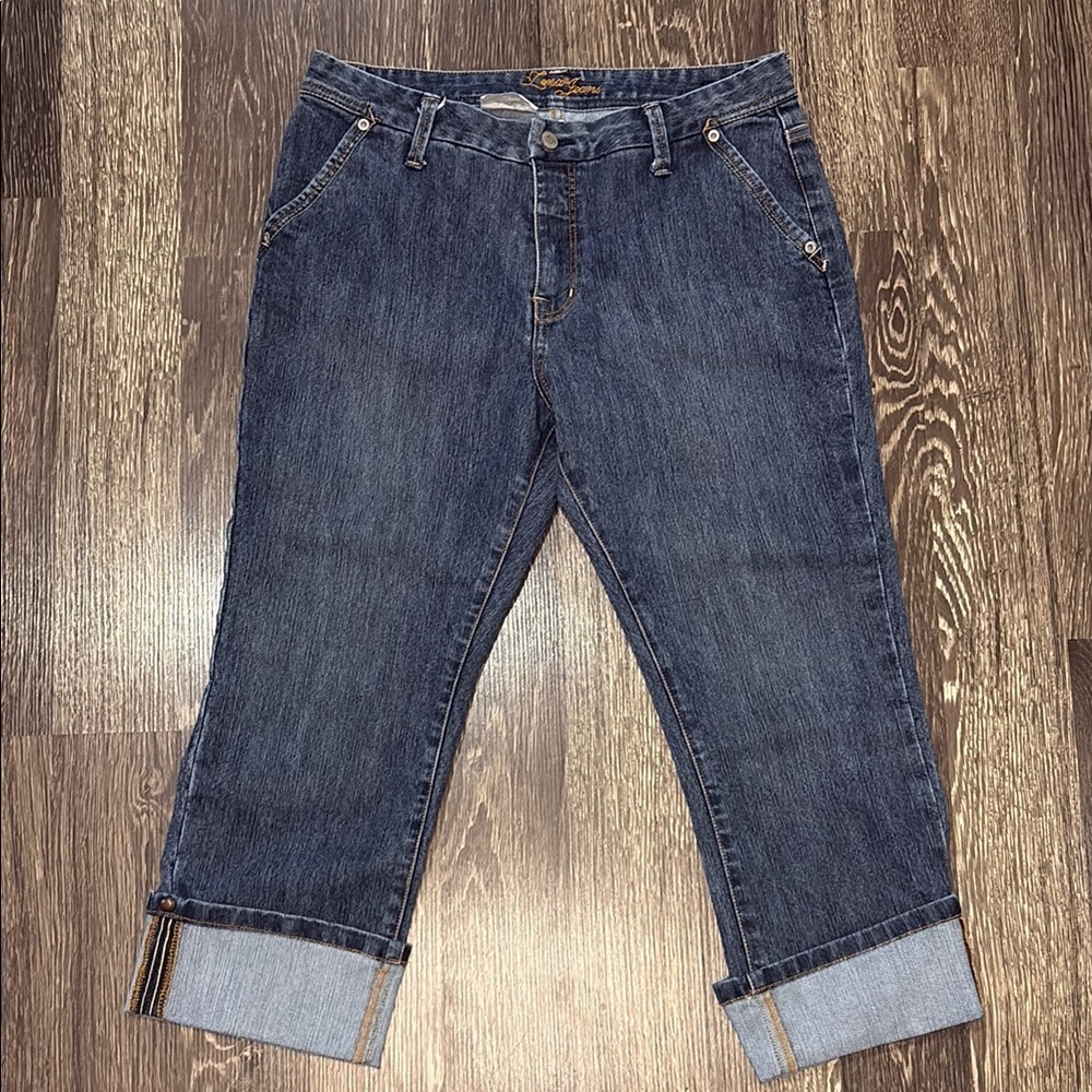 Zena woman’s capri dark denim jean pants size 10